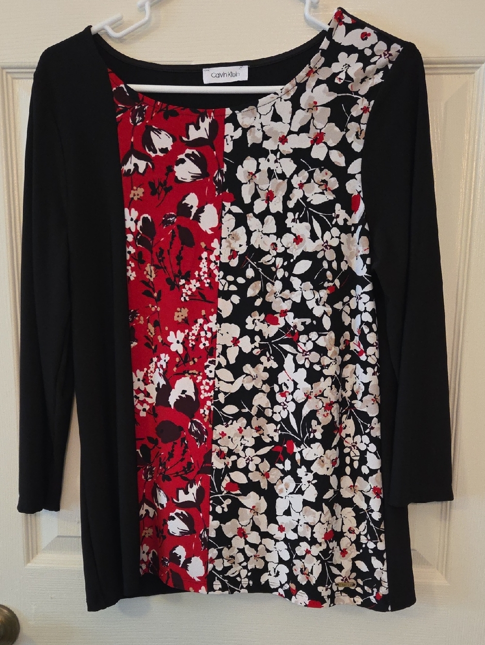 Calvin Klein Black Red White Floral Top Shirt Size Large Or XL